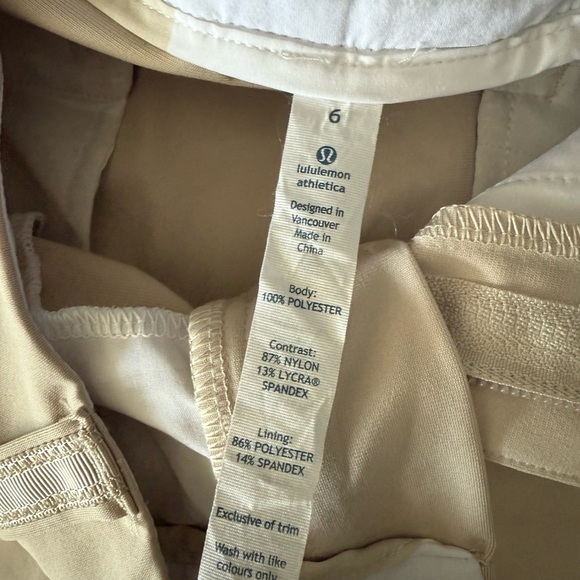 Lululemon Athletica Men’s Shorts - Picture 7 of 7